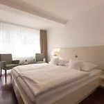 Seepark Garni 3*