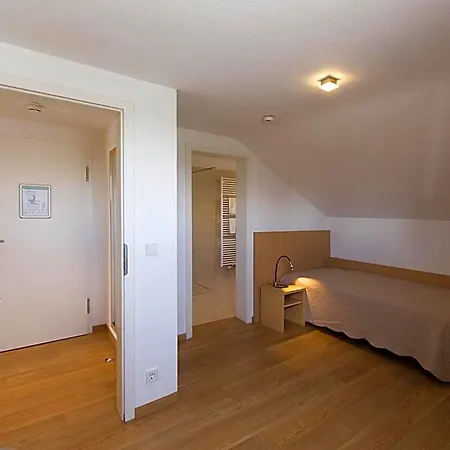 Seepark Garni 3*