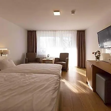 Seepark Garni Hotel Uberlingen