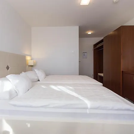 Seepark Garni Hotel 3*