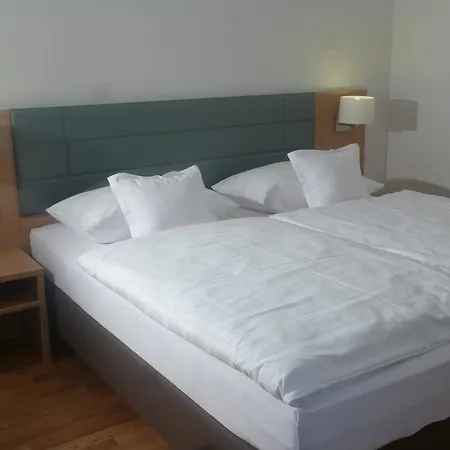 Seepark Garni ホテル 3*