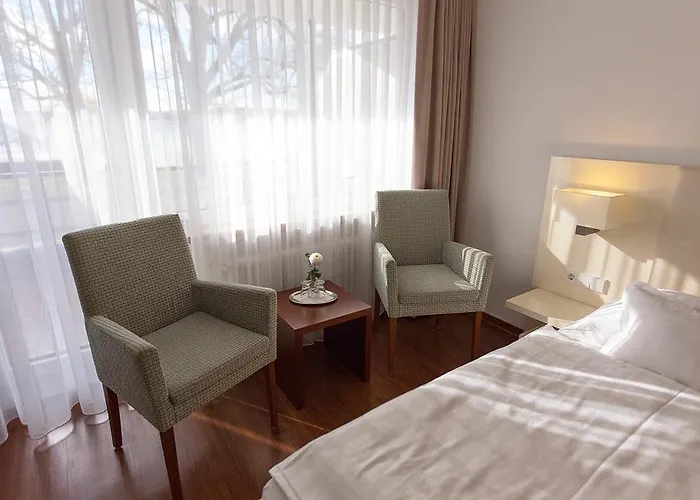 Hotel Seepark Garni 3*