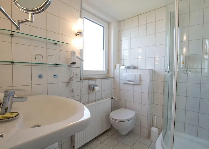 Hotel Seepark Garni 3*