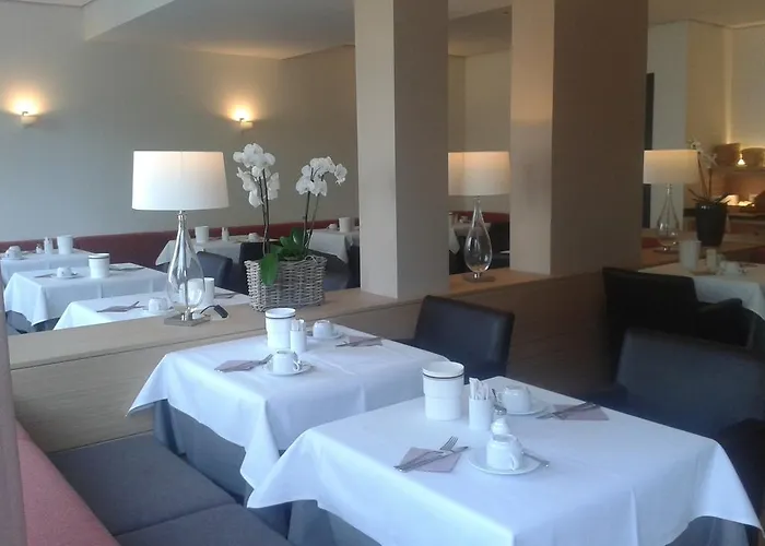 Seepark Garni Hotel 3*